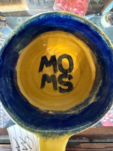 Moms mugs twea
