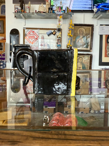 Moms mugs skate case