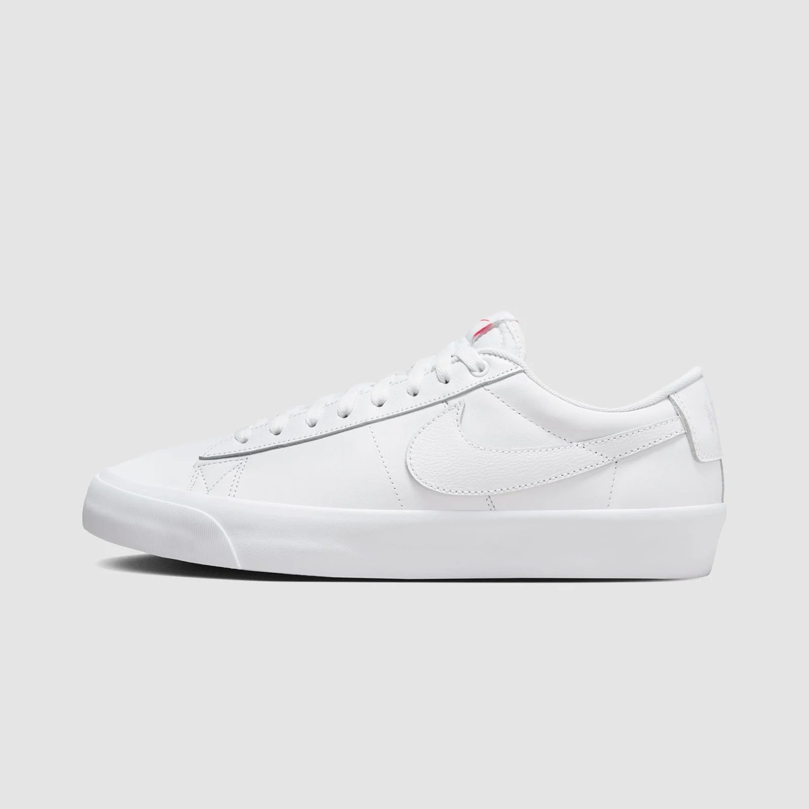 NIKE GT blazer Low iso white